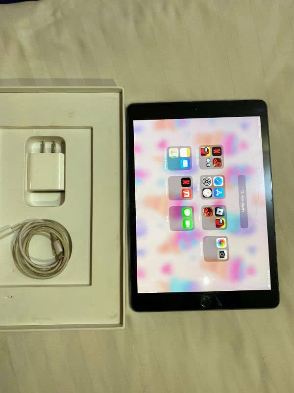 I pad 8 4