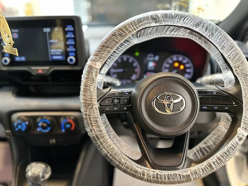 Toyota Yaris 2021 4-Grade APRIL 2025 Import passo swift 2022 2024 2023 1