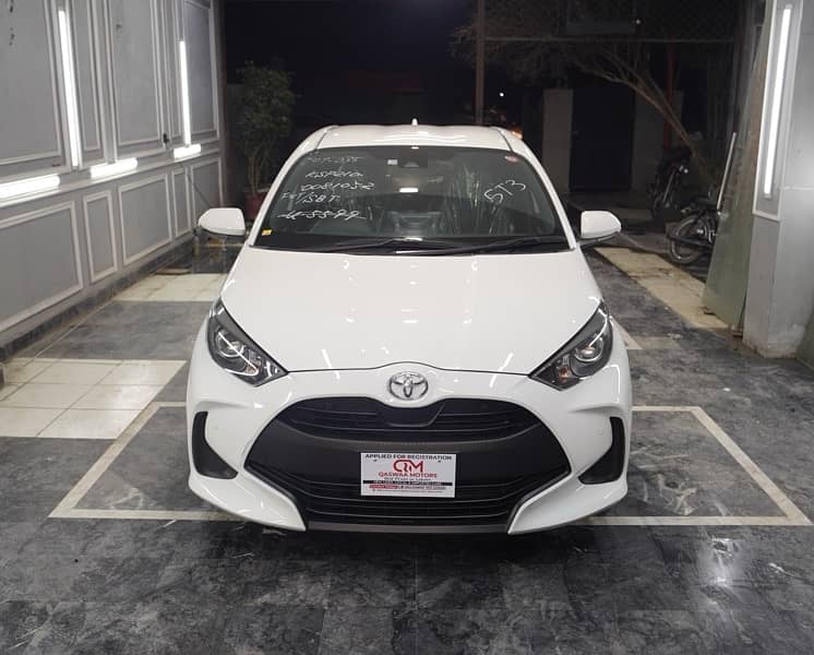 Toyota Yaris 2022 4-Grade April 2025 passo swift cultus 2023 2024 2021 4