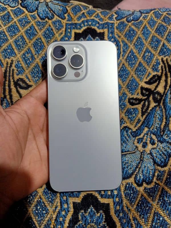 Iphone 15 Pro Max 256GB JV 10/10 6