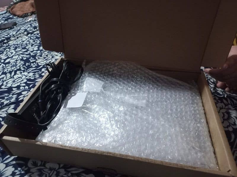 laptop i7 4600 generation 8 gb RAM 164 gb hearts 3