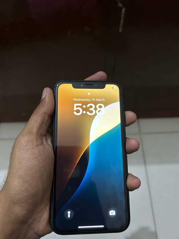 Iphone 11 128gb PTA Approved with Box 1