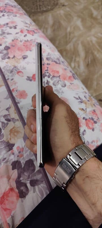 OnePlus 10 pro 5g 5