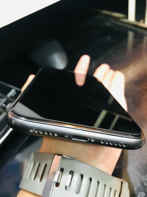 iphone 11 Non Pta 1