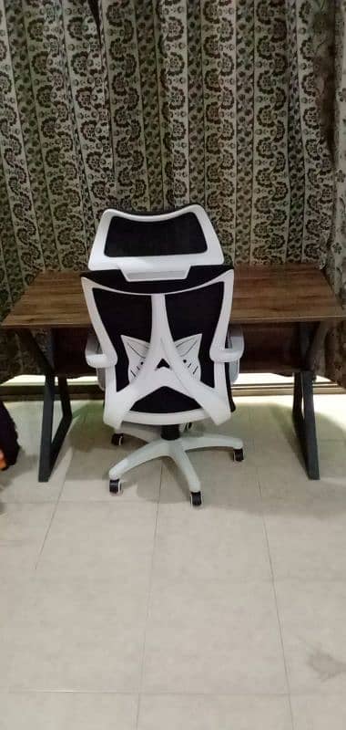 K table office table gaming table writing table podcast setup table 9