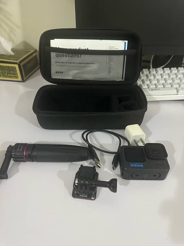 Go Pro Hero 10 Black | Brand New | Full Set 2