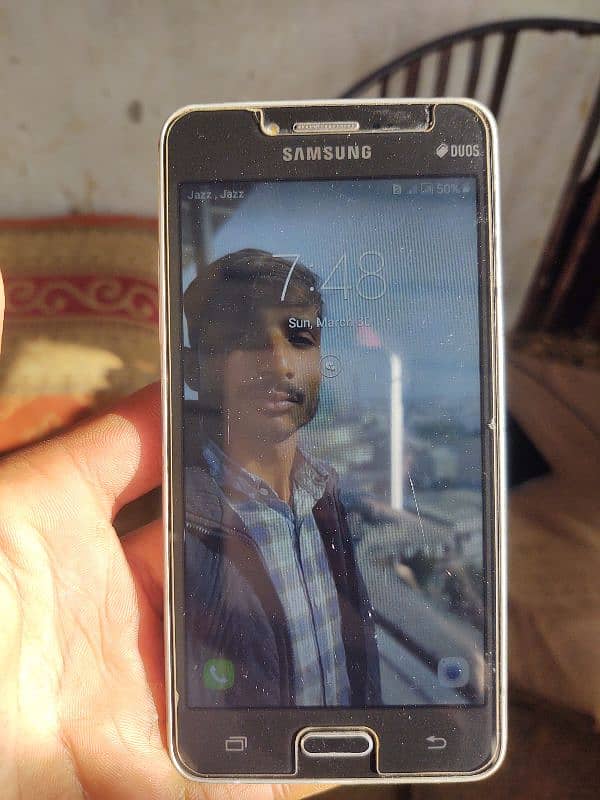 Sumsang Galaxy Grand Prime+ 1