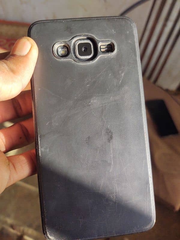 Sumsang Galaxy Grand Prime+ 4