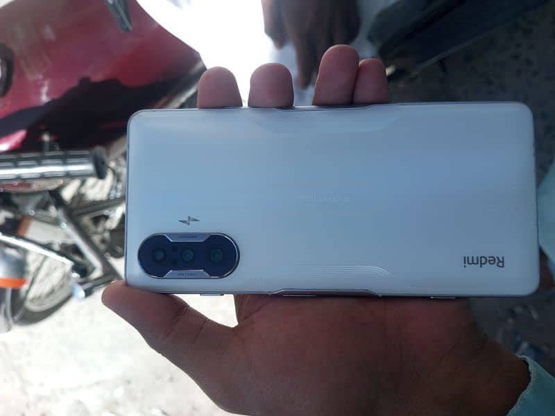 Redmi k40 12gb 256gb full new condition 0