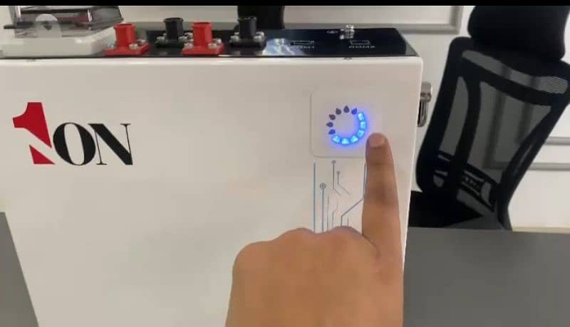 Lithium battery 100Ah 4