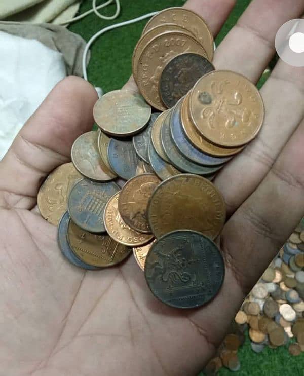 Mix British Pennies and old Different Coins per kg 2