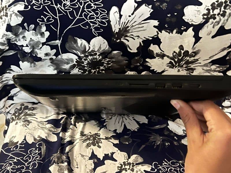 Lenovo legion y520 4