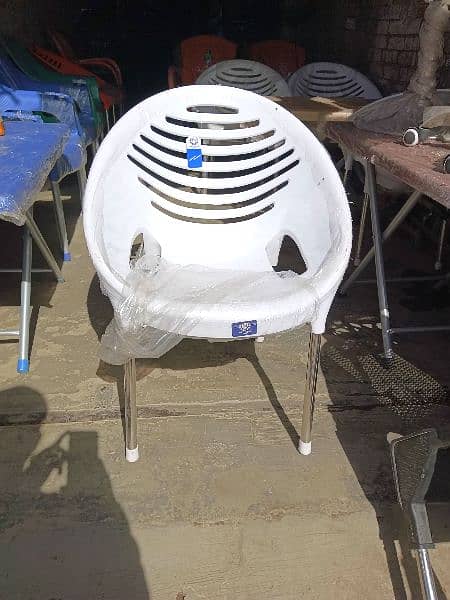 6500 4 Chair 1 Table Set Plastic Chair Tables Plastic TableO3321O4O2O8 8