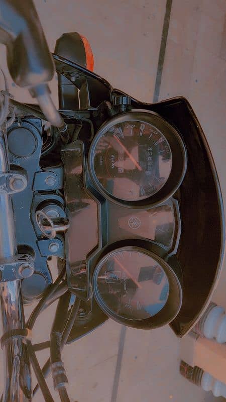 Yamaha YBR 125 5