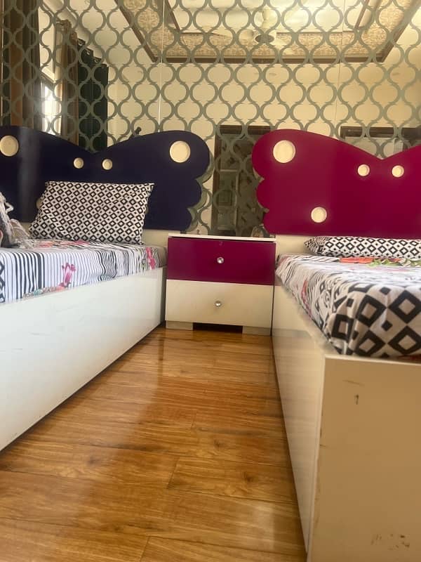 Bed/single bed/wooden bed/double bed/bed for sale/luxury bed 2
