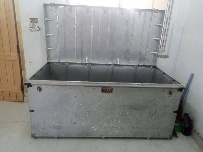 Trunk 8