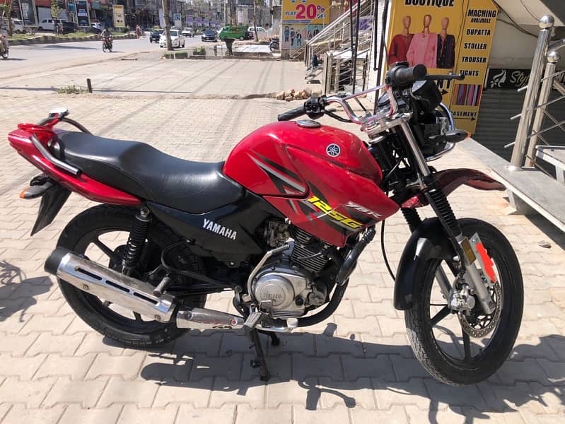 YBR 125G 0