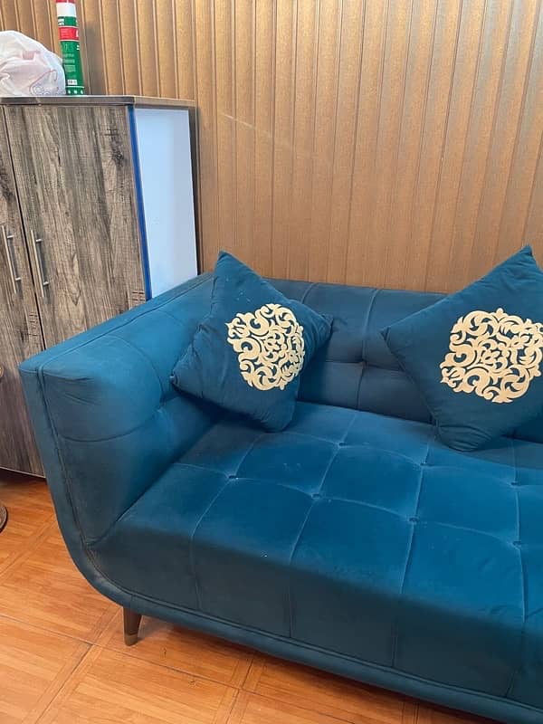 L shaped Sofa 7 seater 5