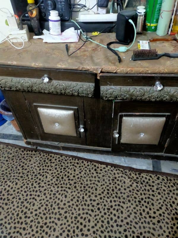 use bed side table be hai 0