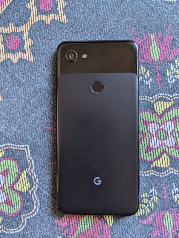 Selling Pixel 3axl 10/10 Condition pta approved 1