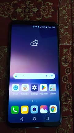 LG V30