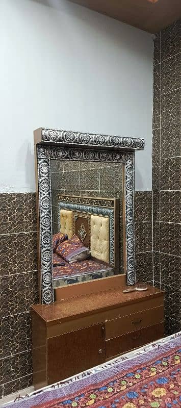Double Bed Dressing Table with Matress 4