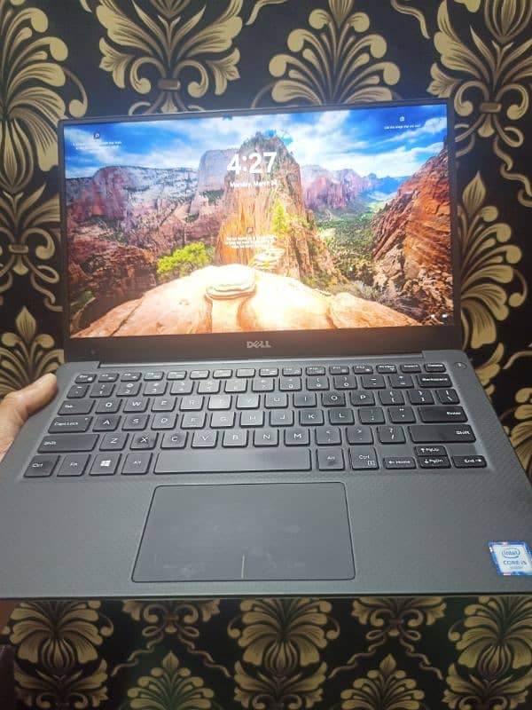 Dell XPS Eid offer 5h battery IPS display best sound i5 6th gen 8/256 2