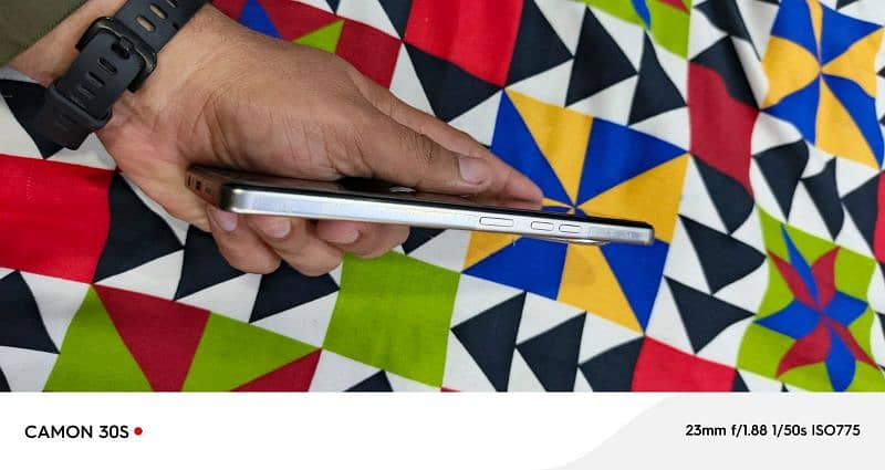 Tecno Camon 30 Loewe Edition 7