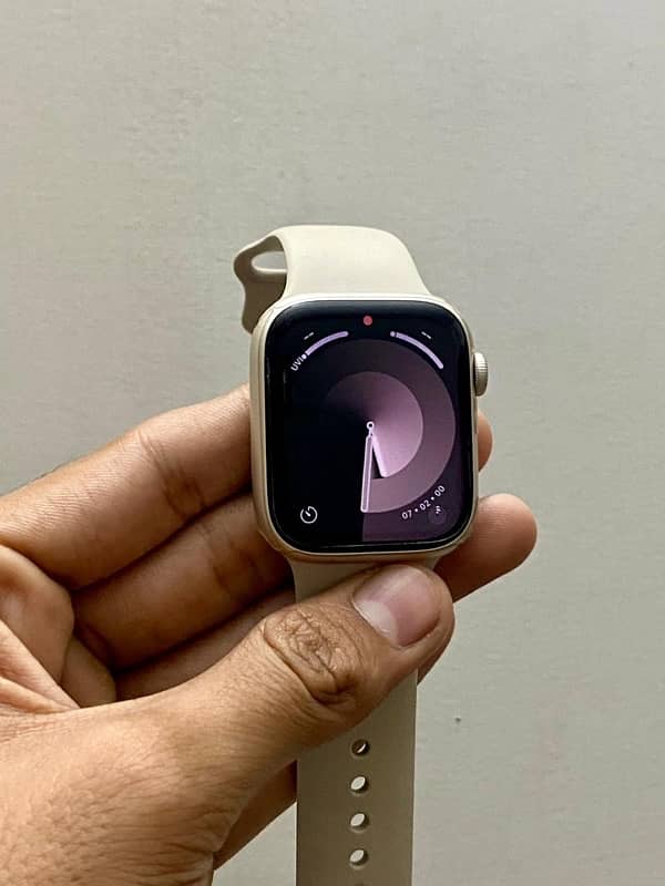 apple watch series 7 45mm starlight 1