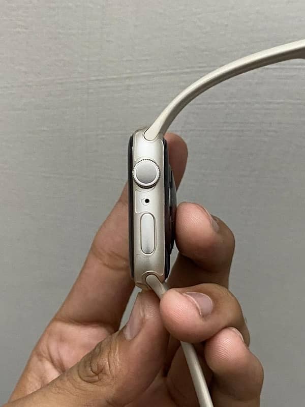 apple watch series 7 45mm starlight 2