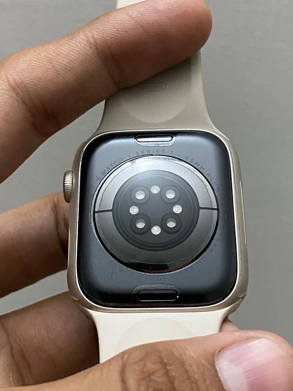 apple watch series 7 45mm starlight 4