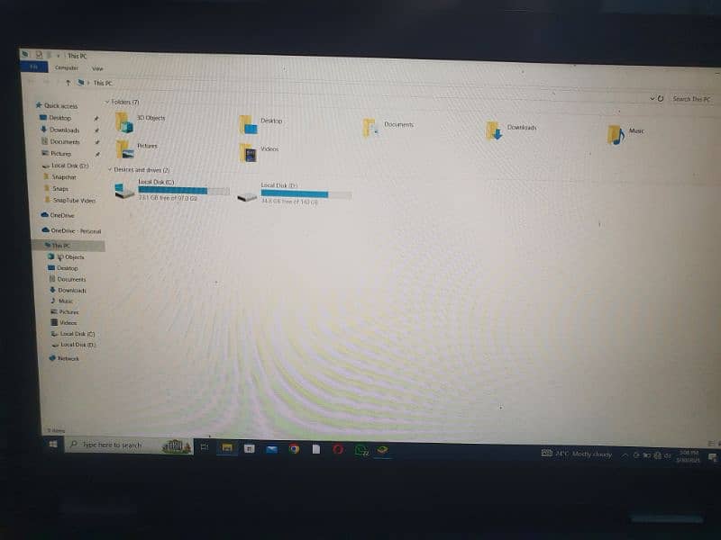 Dell Gaming Laptop with DDR5 2 GB dedicated GPU 1