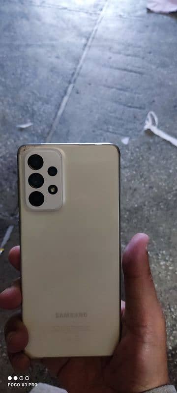 Samsung galaxy A 73 5g hai yah mobile 128GB memory our 8GB rahm hai 12