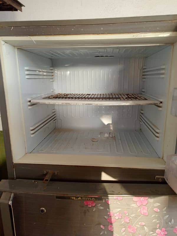 fridge for sale Good condition 1