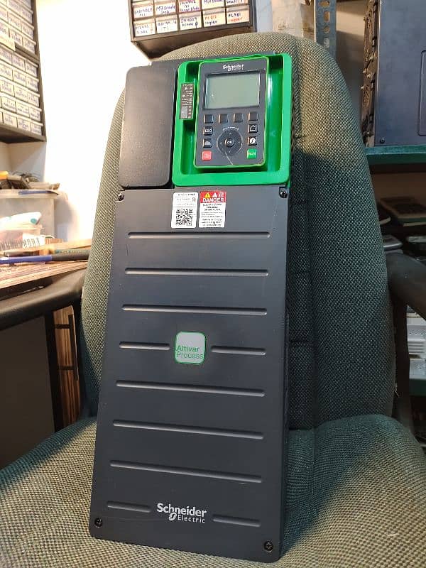 VFD INVERTER MITSUBISHI SIEMENS SCHNEIDER INDUSTRIAL 9