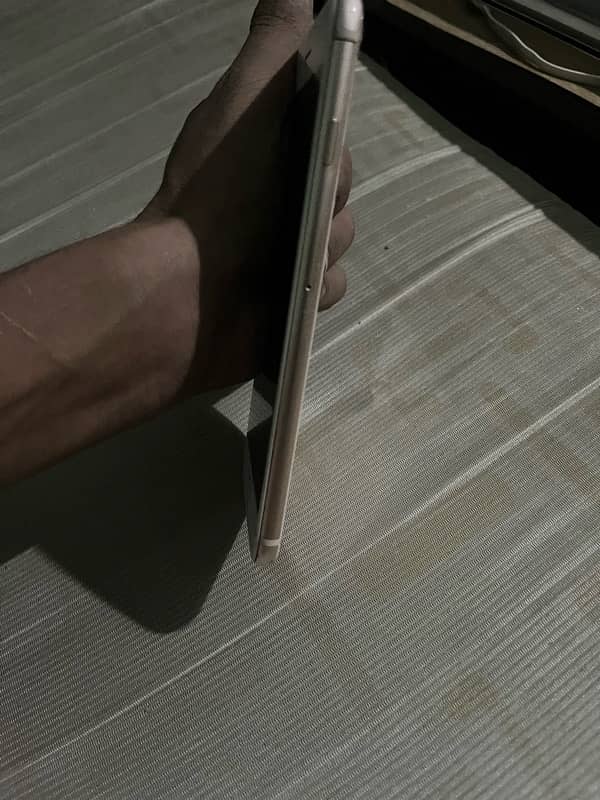 iphone 8 pluse 3