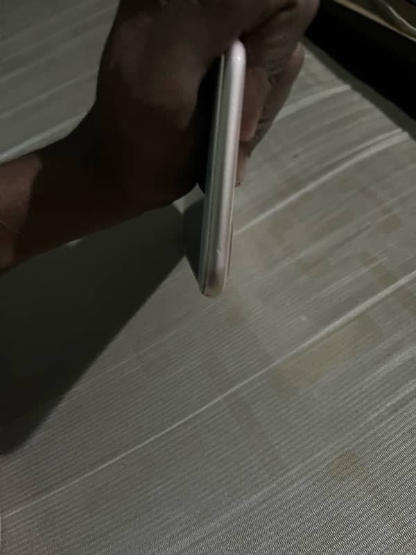 iphone 8 pluse 5