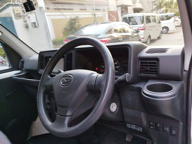 Daihatsu Hijet 2020 6