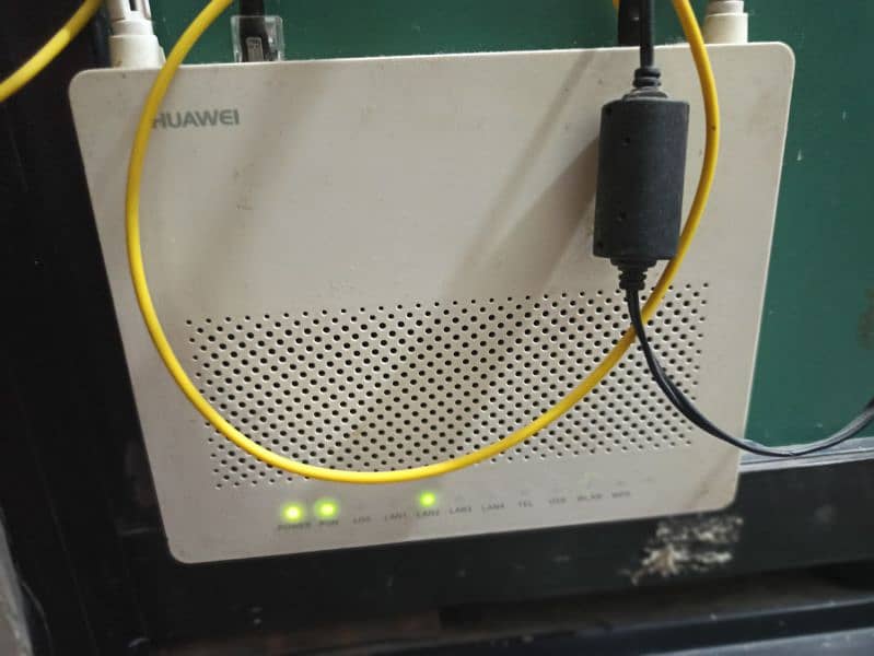 Huawei Fiber WiFi Device 5g 1