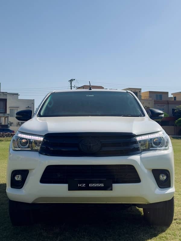 Toyota Hilux Revo 2019 0