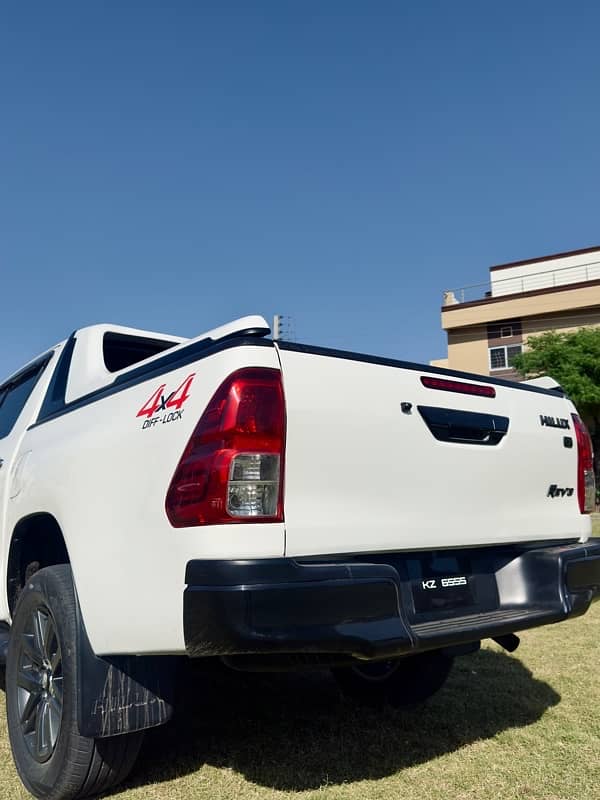 Toyota Hilux Revo 2019 7