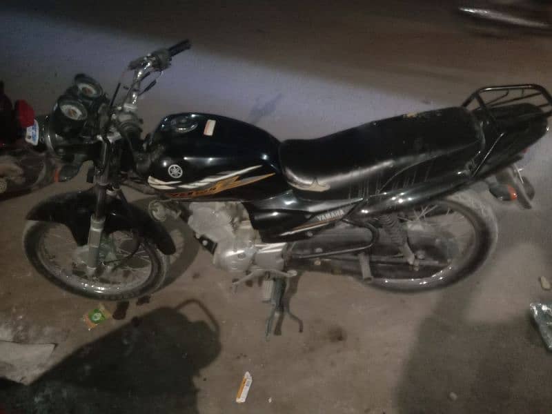Yamaha YB125Z available 0