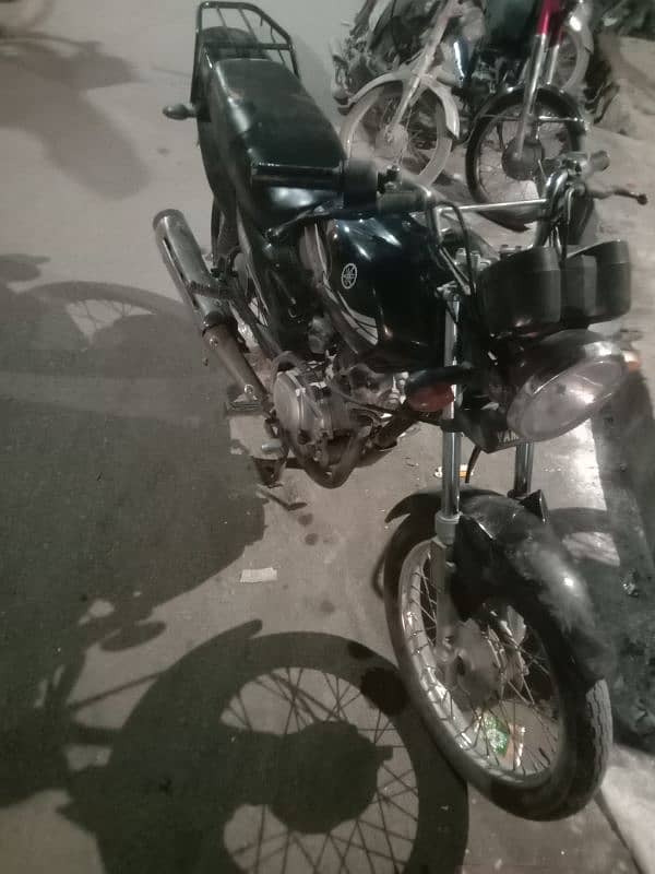 Yamaha YB125Z available 1