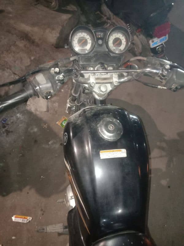 Yamaha YB125Z available 6