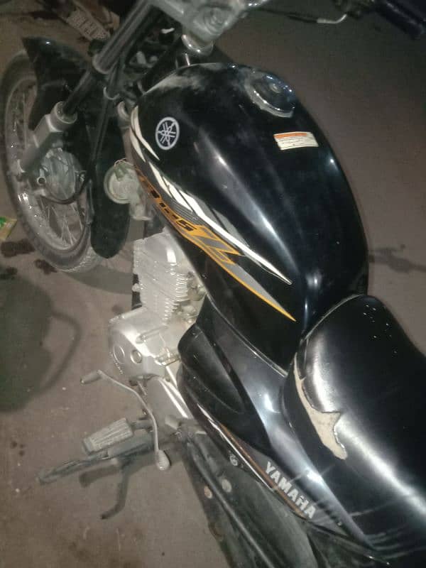 Yamaha YB125Z available 7