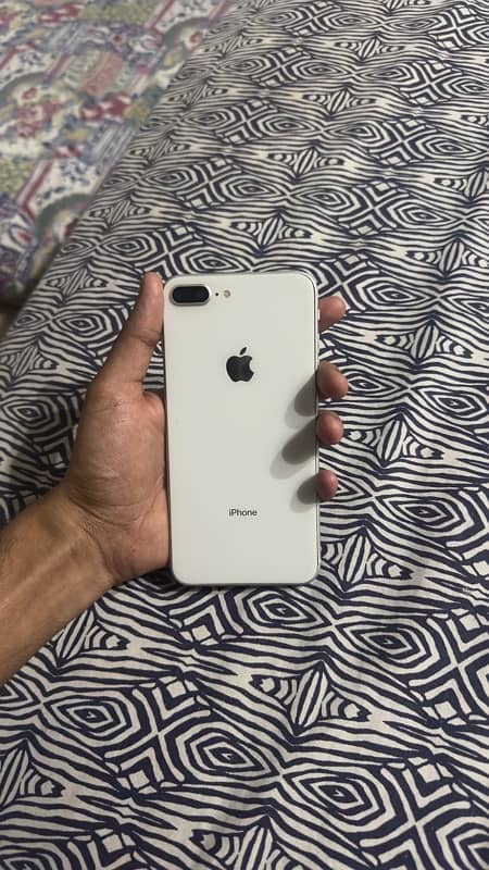 iphone 8+ pta approved 4