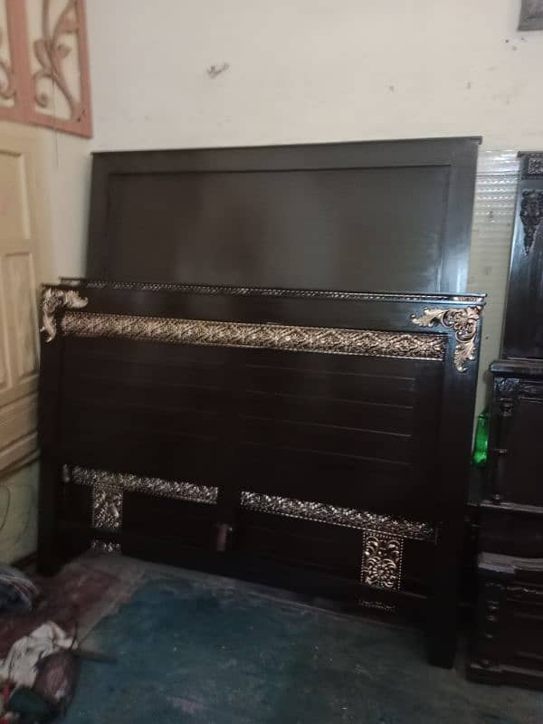bed. s 0