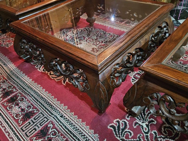 Center table 4