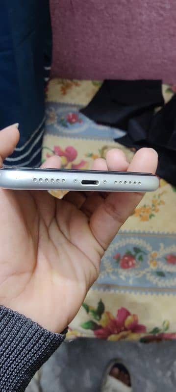 I phone xr non pta 7