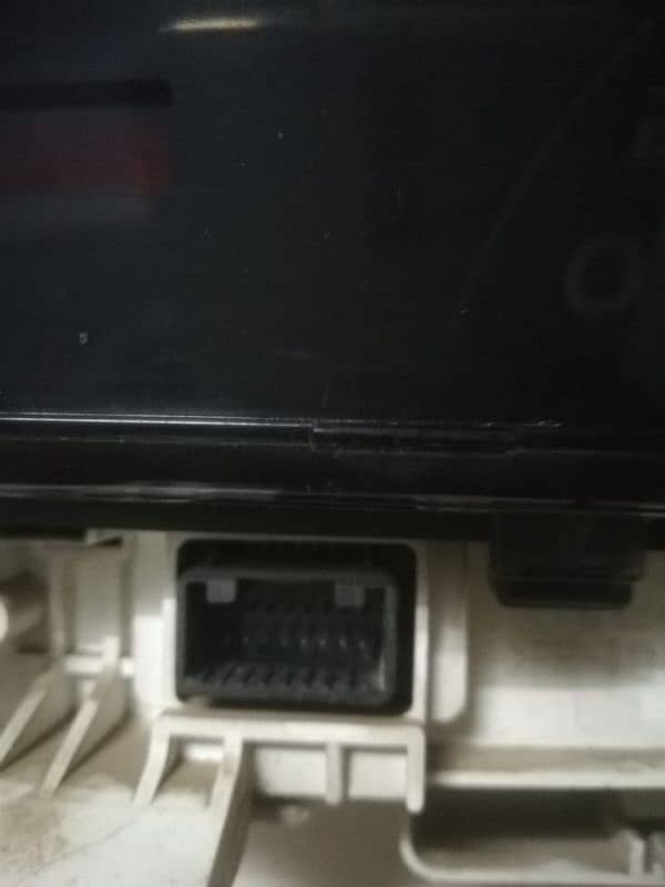 Vitz 2010 genuine speedometer for sale  Demand 4500/- Price negotiable 0